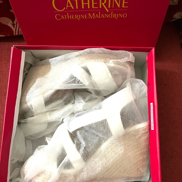 NIB Sz 8 Catherine Malandrino white leather wedges - Picture 4 of 4